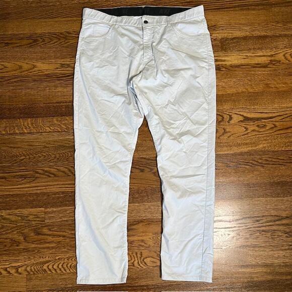Nike Dri Fit Golf Pants Mens 36x32 Light Gray Stretch Performance Straight Leg - Picture 1 of 10